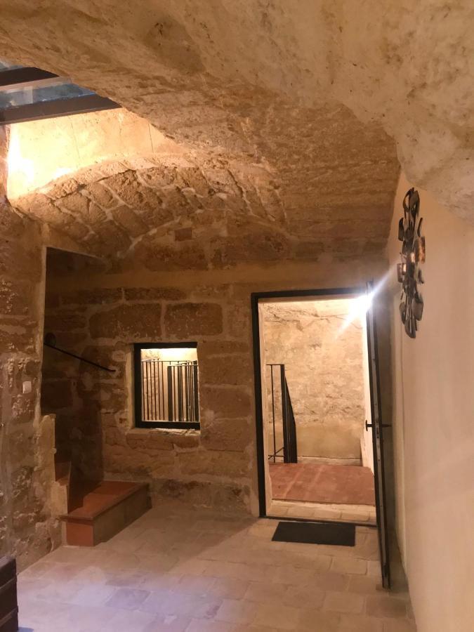 Maison De Roche-Uzes Centre Historique L' Ucetia Zewnętrze zdjęcie